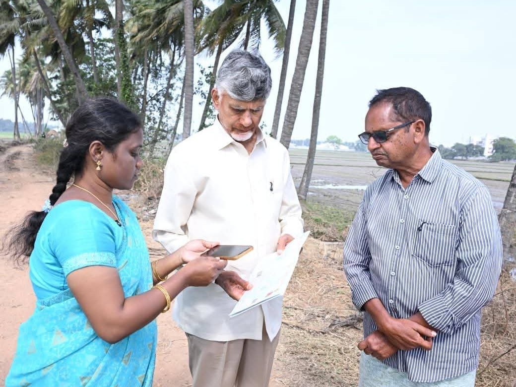 క్షేత్ర స్థాయిలో పర్యటించిన సీఎం చంద్రబాబు