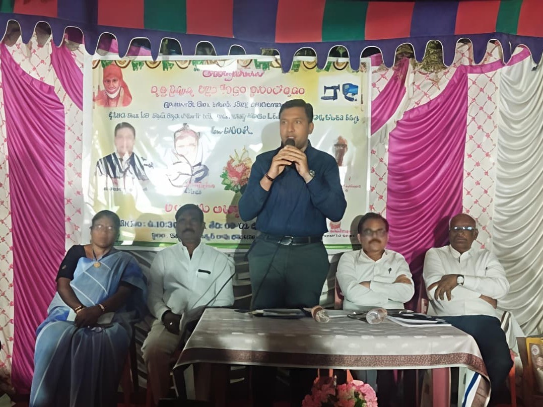 విద్యతో పాటు నైపుణ్యం అవసరం: కలెక్టర్