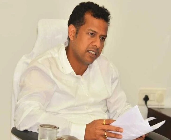 నెల్లూరులో వర్షాలు.. నంబర్లు సేవ్ చేసుకోండి