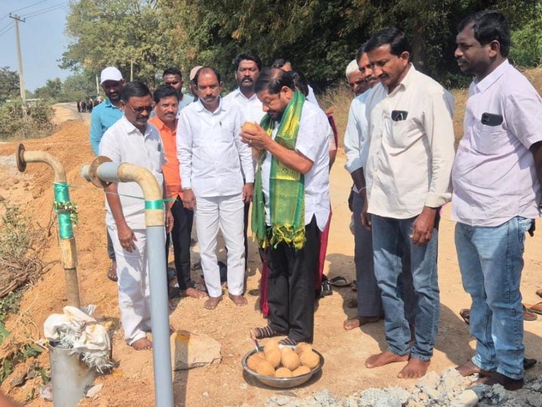 ‘ప్రతి గ్రామంలో మౌళిక వసతులు కల్పిస్తాం’