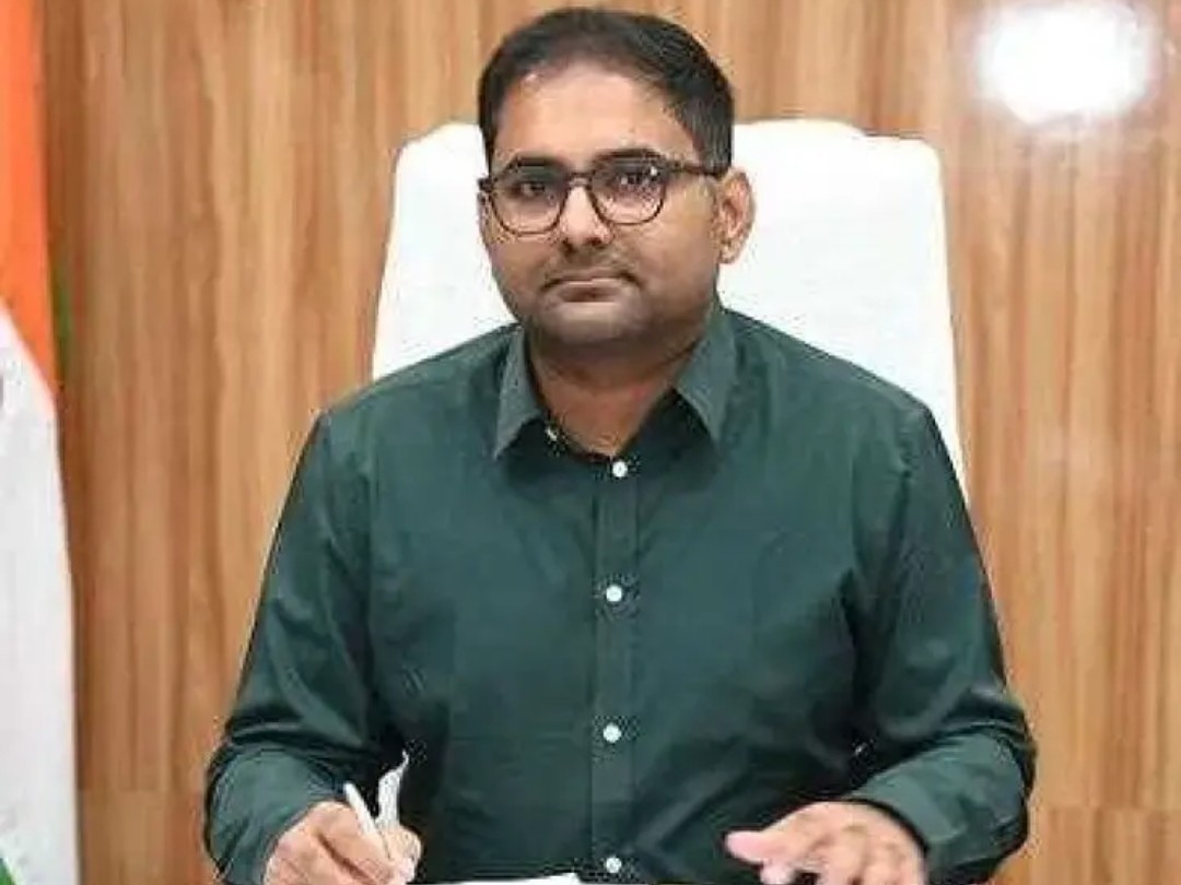 రేపు డబుల్ బెడ్ రూమ్ ఇళ్ల ప్రారంభోత్సవం: కలెక్టర్