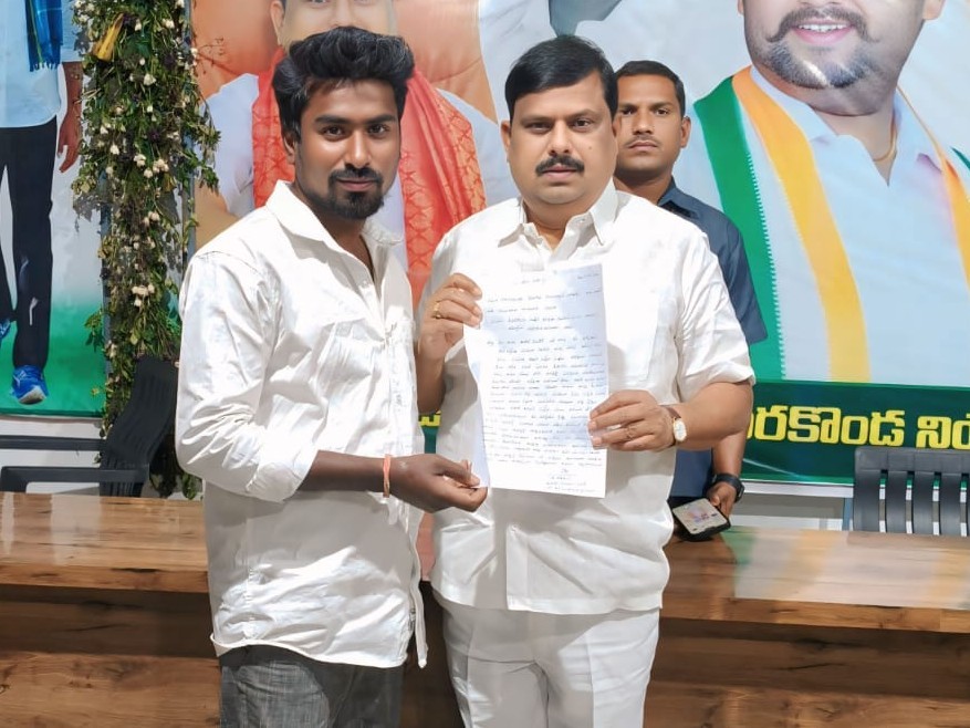 ‘దేవరకొండను జిల్లాగా ప్రకటించాలి’