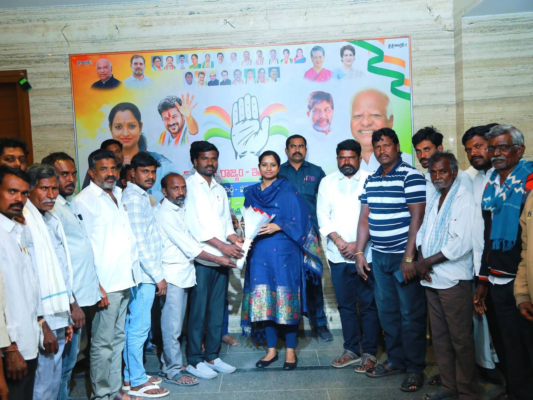 అభివృద్ధికి ప్రజలంతా సహకరించాలి: ఎంపీ