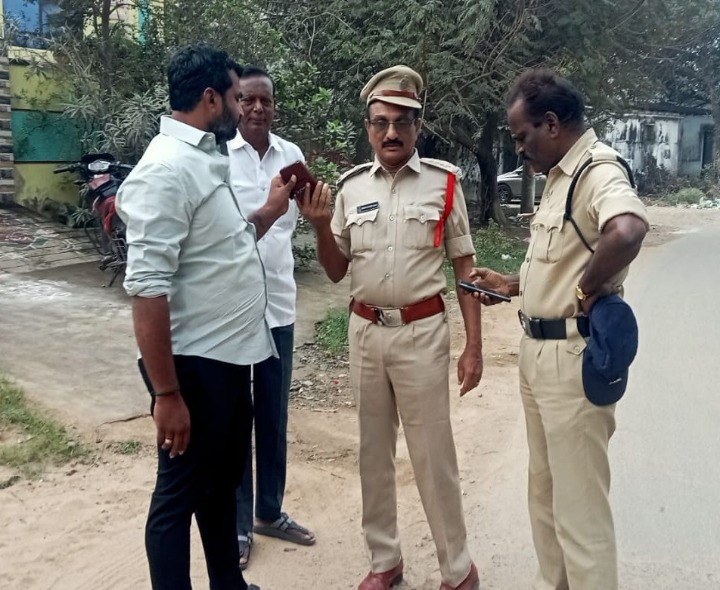 కొనసాగుతున్న వైసీపీ నాయకుల హౌస్ అరెస్ట్