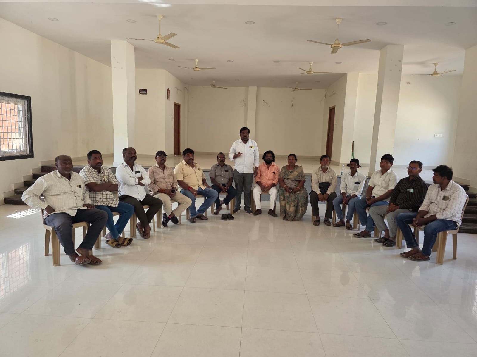 బీసీలకు 42% రిజర్వేషన్లు కల్పించాలి: కృష్ణ యాదవ్