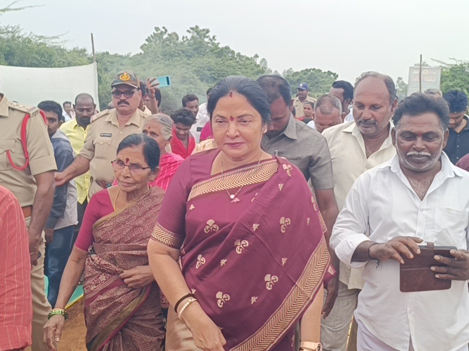 రేపు ఇందుకూరుపేటలో పర్యటించనున్న ఎంపీ, ఎమ్మెల్యే