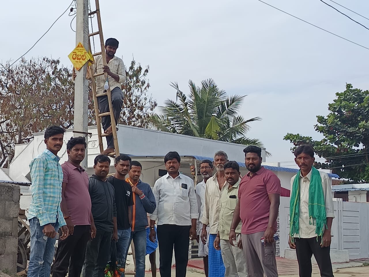 ‘గ్రామ అభివృద్ధికి కృషి చేస్తా’