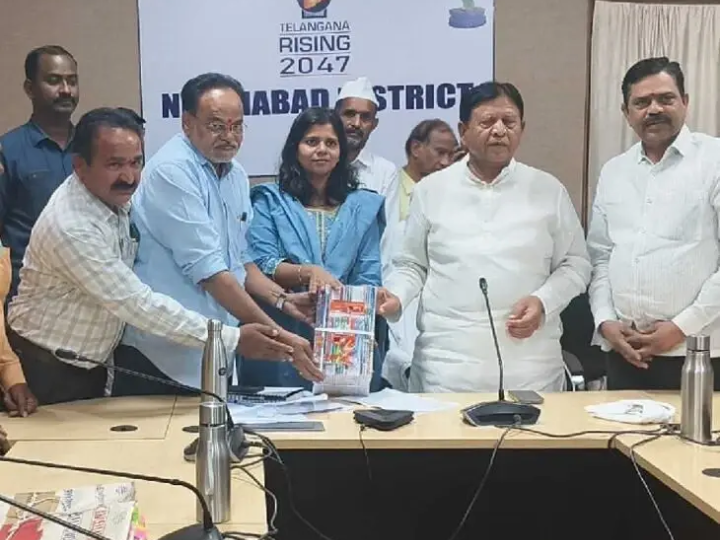 కలెక్టర్, సలహాదారుని కలిసిన రెడ్ క్రాస్ సభ్యులు