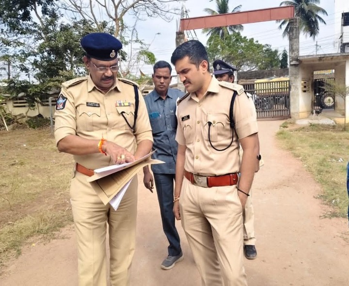 కొత్తపేటలో ప్రభల తీర్థం ప్రదేశాన్ని పరిశీలించిన ఎస్పీ