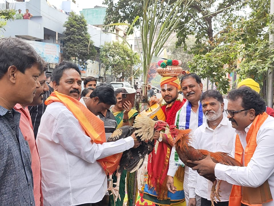 సంక్రాంతి కానుక ఊసెత్తని కూటమి: వాసుపల్లి