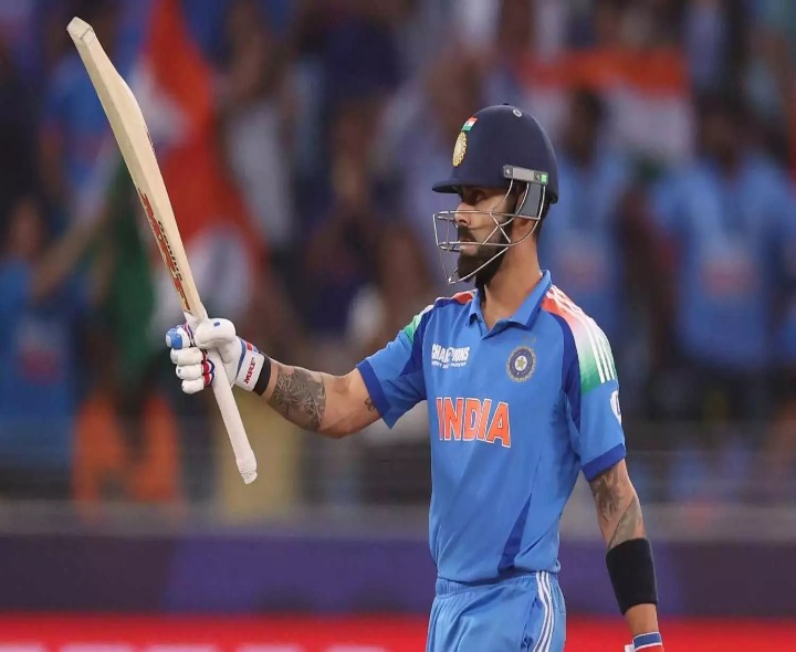 కోహ్లీ.. వరుసగా ఐదోసారి 50+ స్కోర్