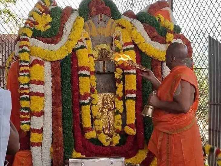 వైభవంగా నరహరి తీర్థుల ఆరాధన వేడుకలు