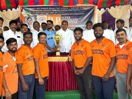 క్రీడలు జీవితంలో ఓ భాగం కావాలి:​ ఎమ్మెల్యే