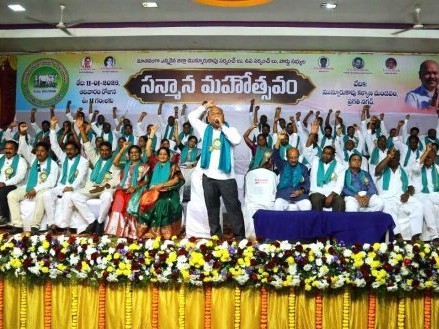 ‘ఐకమత్యంతో మున్నూరు కాపుల సత్తా చాటుదాం’