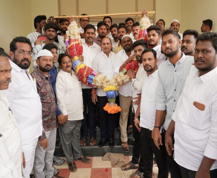 ఎమ్మెల్యే దగ్గుపాటికు టీడీపీ నగర నూతన కమిటీ సభ్యులు సన్మానం