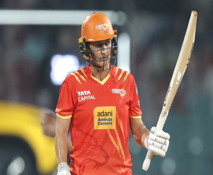 సోఫీ డివైన్ ఊచకోత.. గుజరాత్ భారీ స్కోరు