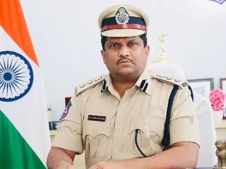 పేకాట, కోడిపందాలపై కఠిన చర్యలు: ఎస్పీ