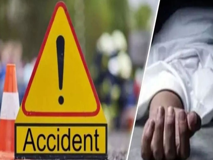 వ్యాన్ బోల్తా… ఇద్దరు మృతి