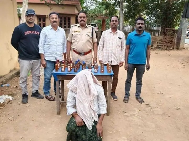 ఎక్సైజ్ దాడులు.. తెలంగాణ మద్యం స్వాధీనం