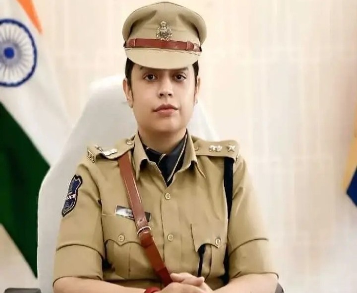 కోడిపందాలు, పేకాటపై కఠిన చర్యలు: ఎస్పీ