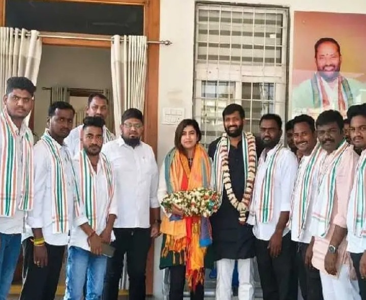 క్యాంప్ ఆఫీస్ లో యువజన కాంగ్రెస్ మీటింగ్