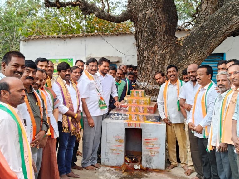 వార్డులో ఎమ్మెల్యే పర్యటన.. సమస్యల పరిష్కారానికి చర్యలు