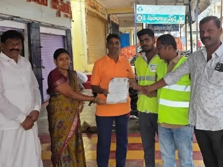 గృహ జ్యోతి పథకం ప్రొసీడింగ్స్ అందజేత