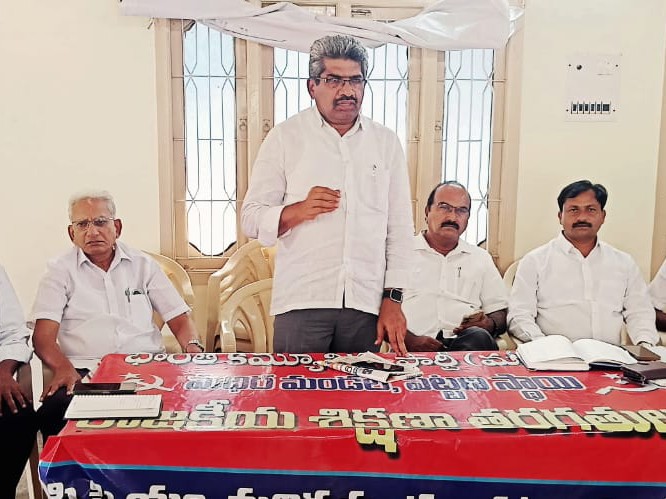 ప్రజల నమ్మకాన్ని వమ్ము చేయొద్దు: CPM