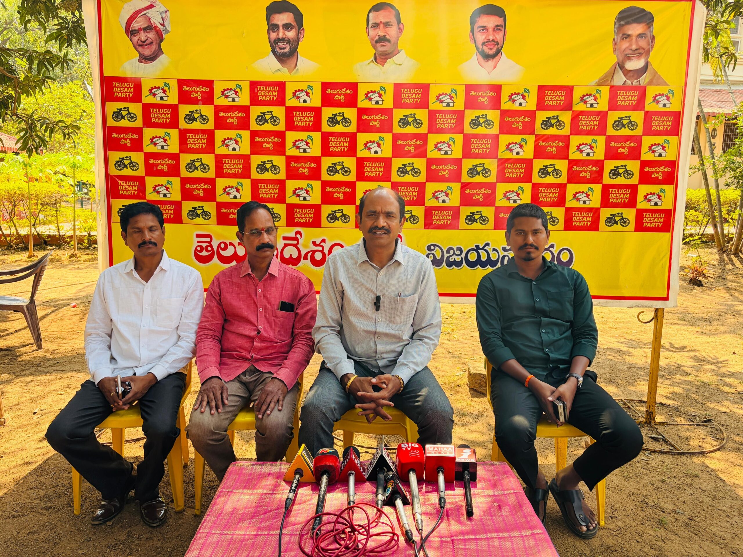 ‘జగన్ టీం హిందూ సమాజానికి క్షమాపణ చెప్పాలి’