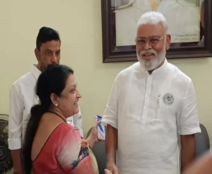 ప్రతిపక్షాలపై అక్రమ కేసులు: రూత్ రాణి