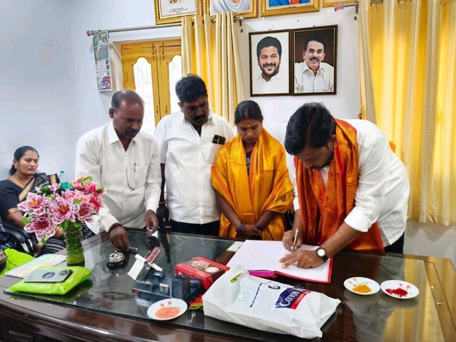 కొలువుదీరిన కొల్లాపూర్ మున్సిపల్ నూతన పాలకవర్గం