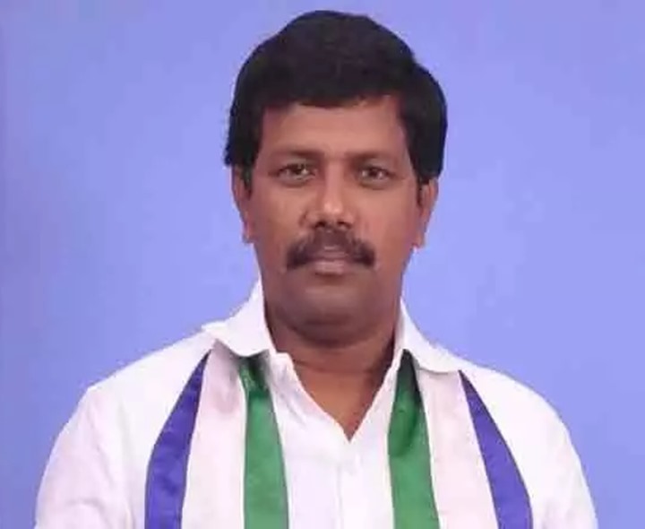 వైసీపీ మాజీ ఎమ్మెల్యేకి కోర్టు నోటీసులు!