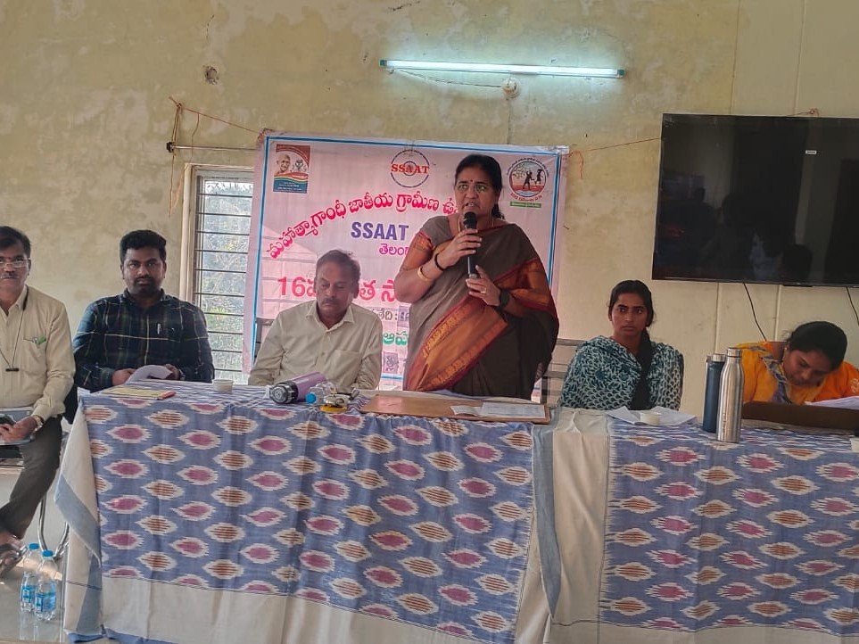 ఉపాధి హామీ పనులపై తనిఖీ