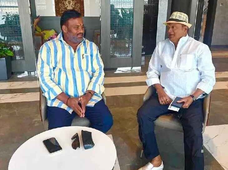 సినీ నటుడిని కలిసిన మంత్రి