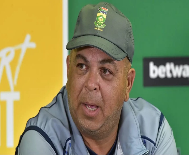 టీమిండియాపైనే ఒత్తిడి: సౌతాఫ్రికా కోచ్