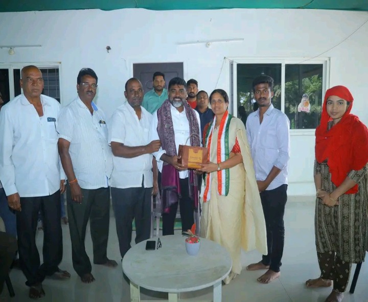 ‘మున్సిపాలిటీని అభివృద్ధి పథంలో నడిపించాలి’