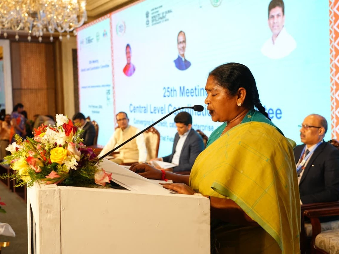 మహిళల ఆర్థిక సాధికారతే తెలంగాణ ప్రగతి: మంత్రి