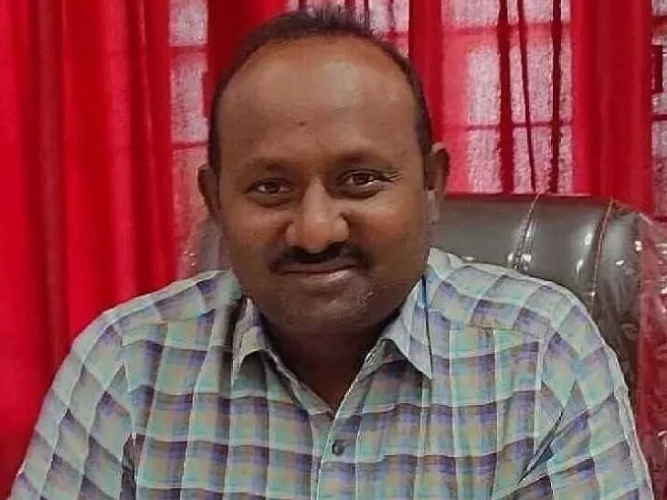 ఏప్రిల్ 10 నుంచి పరీక్షలు: డీఈవో