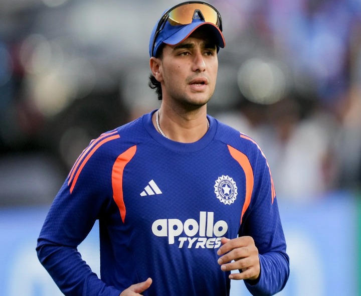 తగ్గేదే లే.. నా స్టైల్ ఇంతే: అభిషేక్ శర్మ