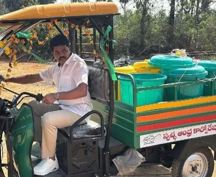 పరిశుభ్రత వాహనం ప్రారంభంచిన ఎమ్మెల్యే