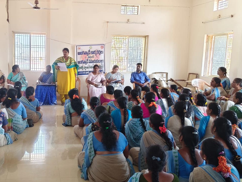 ‘మెనూ సక్రమంగా అమలు చేయాలి’