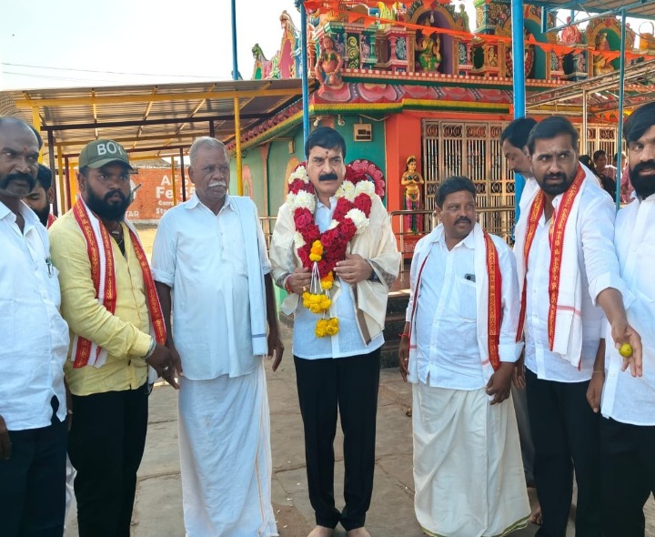 రేణుకా యల్లమ్మను దర్శించుకున్న అనంతపురం ఎంపీ