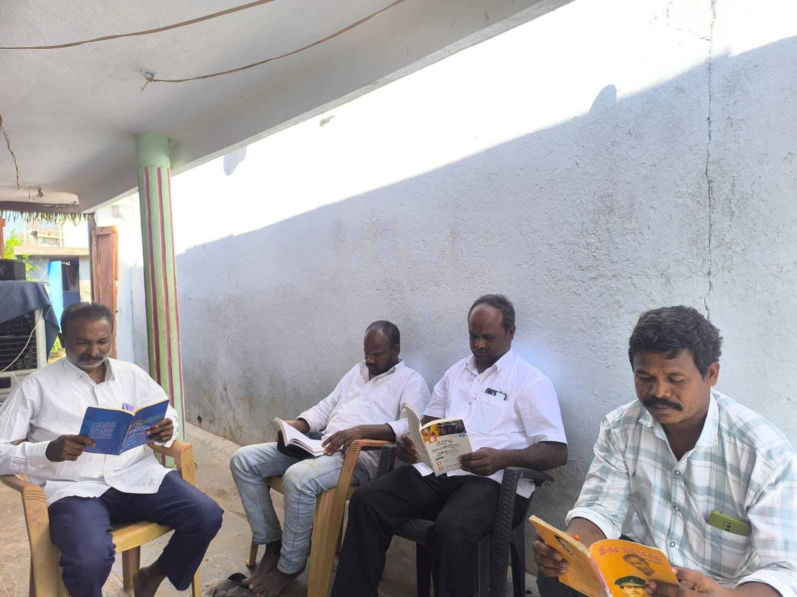 కృష్ణాజిగూడెంలో ‘రెడ్ బుక్’ డే