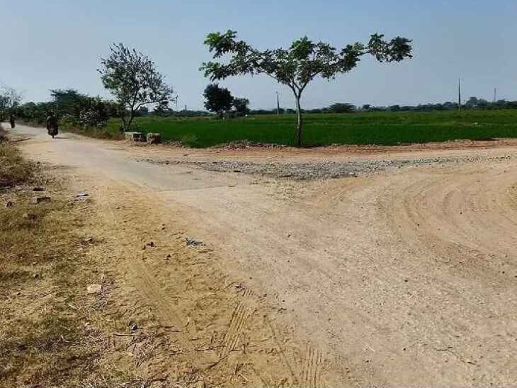 మక్తల్–అనుగొండ రహదారి దుస్థితి ఇది!