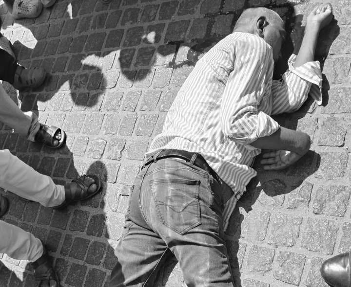 మహావీర్ సర్కిల్ వద్ద లారీ ఢీకొని వ్యక్తి మృతి