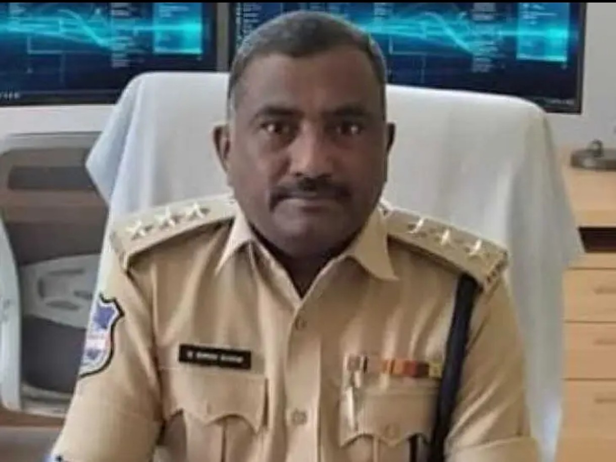 ప్రతి ఒక్కరూ ట్రాఫిక్ నిబంధనలు పాటించాలి: సుమన్ కుమార్