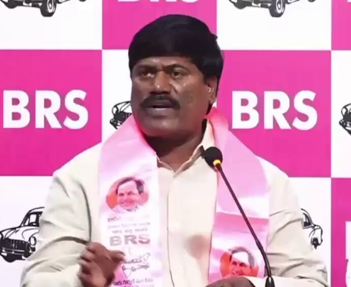 దేవాదులలో తట్టెడు మట్టి తీయలేదు: పెద్ది సుదర్శన్