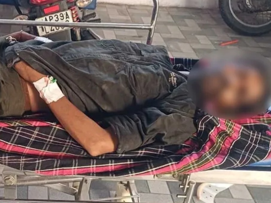 కారు ఢీకొని గుర్తుతెలియని వ్యక్తి దుర్మరణం