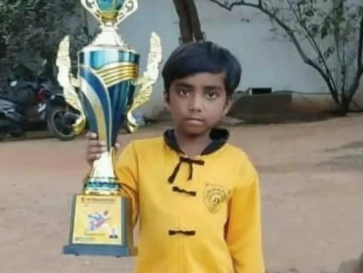 అంతర్జాతీయ పోటీల్లో మద్దులపల్లి బాలుడికి స్వర్ణం