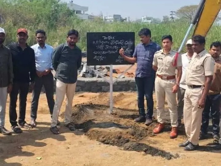 ‘భూ కబ్జాలు చేస్తే సహించేది లేదు’